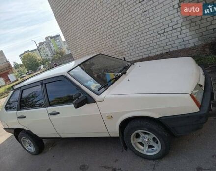 Бежевий ВАЗ 2109, об'ємом двигуна 1.5 л та пробігом 237 тис. км за 1900 $, фото 2 на Automoto.ua