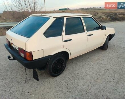 Бежевый ВАЗ 2109, объемом двигателя 1.3 л и пробегом 315 тыс. км за 1300 $, фото 1 на Automoto.ua