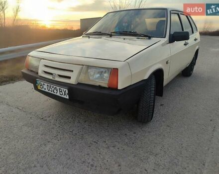 Бежевый ВАЗ 2109, объемом двигателя 1.3 л и пробегом 316 тыс. км за 1299 $, фото 6 на Automoto.ua