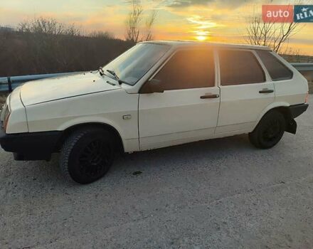 Бежевий ВАЗ 2109, об'ємом двигуна 1.3 л та пробігом 316 тис. км за 1200 $, фото 1 на Automoto.ua