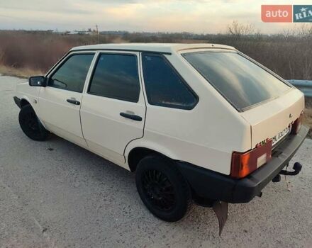 Бежевий ВАЗ 2109, об'ємом двигуна 1.3 л та пробігом 315 тис. км за 1050 $, фото 4 на Automoto.ua