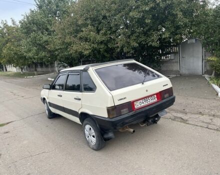 Бежевый ВАЗ 2109, объемом двигателя 1.5 л и пробегом 200 тыс. км за 650 $, фото 2 на Automoto.ua