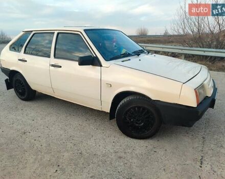 Бежевый ВАЗ 2109, объемом двигателя 1.3 л и пробегом 316 тыс. км за 1299 $, фото 3 на Automoto.ua