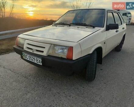 Бежевый ВАЗ 2109, объемом двигателя 1.3 л и пробегом 315 тыс. км за 1300 $, фото 3 на Automoto.ua
