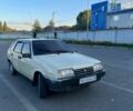 Бежевый ВАЗ 2109, объемом двигателя 1.5 л и пробегом 200 тыс. км за 1000 $, фото 1 на Automoto.ua