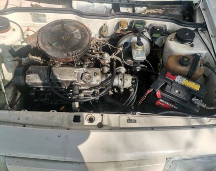 ВАЗ 2109 1999 в Христиновке на Automoto.ua Бежевый ВАЗ 2109, объемом двигателя 1.5 л и пробегом 2 тыс. км за 1200 $, фото 3 на Automoto.ua