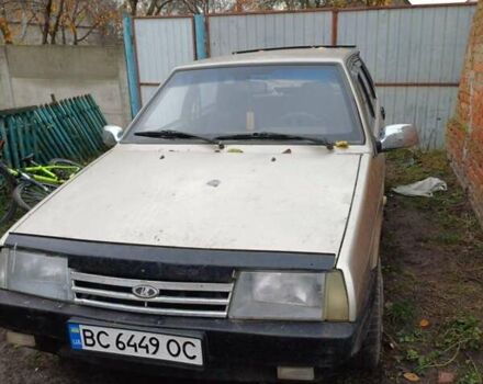 Бежевый ВАЗ 2109, объемом двигателя 1.5 л и пробегом 100 тыс. км за 1300 $, фото 2 на Automoto.ua