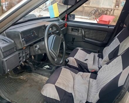 ВАЗ 2109 2001 у Львові на Automoto.ua Бежевий ВАЗ 2109, об'ємом двигуна 1.5 л та пробігом 130 тис. км за 357 $, фото 4 на Automoto.ua