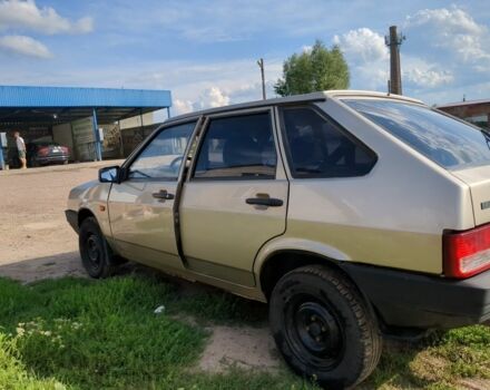 Бежевий ВАЗ 2109, об'ємом двигуна 1.6 л та пробігом 193 тис. км за 2000 $, фото 2 на Automoto.ua