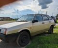 Бежевий ВАЗ 2109, об'ємом двигуна 1.6 л та пробігом 193 тис. км за 2000 $, фото 1 на Automoto.ua