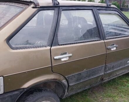 Бежевый ВАЗ 2109, объемом двигателя 1 л и пробегом 140 тыс. км за 400 $, фото 4 на Automoto.ua