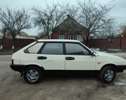 Бежевый ВАЗ 2109, объемом двигателя 1.5 л и пробегом 100 тыс. км за 700 $, фото 4 на Automoto.ua