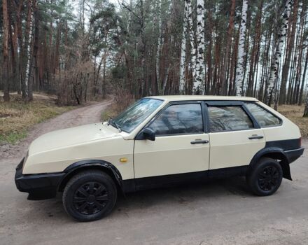 Бежевый ВАЗ 2109, объемом двигателя 1.5 л и пробегом 100 тыс. км за 700 $, фото 1 на Automoto.ua