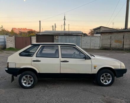 Бежевый ВАЗ 2109, объемом двигателя 1.1 л и пробегом 250 тыс. км за 800 $, фото 1 на Automoto.ua