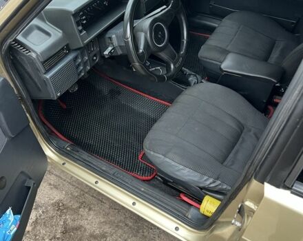 ВАЗ 2109 1988 у Дніпро (Дніпропетровську) на Automoto.ua Бежевий ВАЗ 2109, об'ємом двигуна 0 л та пробігом 3 тис. км за 1508 $, фото 1 на Automoto.ua