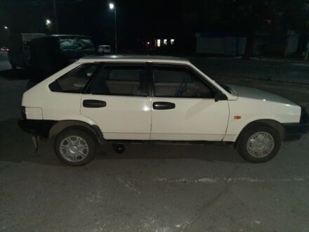 ВАЗ 2109 1986 у Андрушевке на Automoto.ua Бежевий ВАЗ 2109, об'ємом двигуна 0 л та пробігом 1 тис. км за 1090 $, фото 1 на Automoto.ua