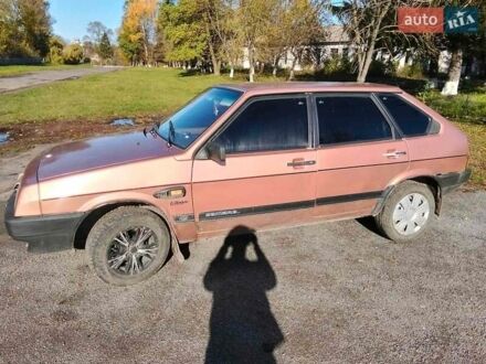 ВАЗ 2109 1988 в Бердичеве на Automoto.ua Бежевый ВАЗ 2109, объемом двигателя 1.3 л и пробегом 75 тыс. км за 800 $, фото 1 на Automoto.ua
