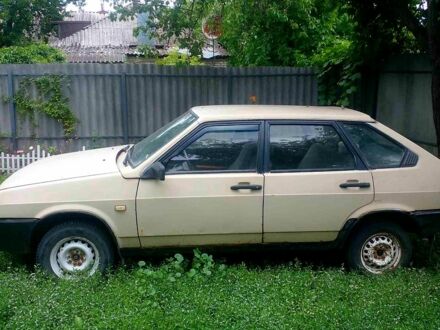ВАЗ 2109 1988 у Чугуеве на Automoto.ua Бежевий ВАЗ 2109, об'ємом двигуна 1.3 л та пробігом 100 тис. км за 720 $, фото 1 на Automoto.ua
