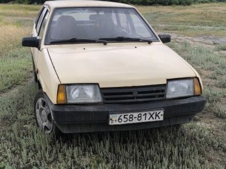 ВАЗ 2109 1988 в Харькове на Automoto.ua Бежевый ВАЗ 2109, объемом двигателя 1.3 л и пробегом 89 тыс. км за 409 $, фото 1 на Automoto.ua