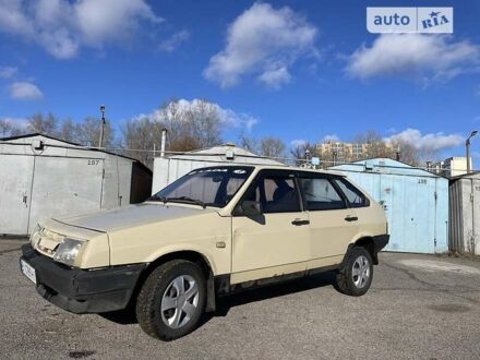 ВАЗ 2109 1989 у Кременчуге на Automoto.ua Бежевий ВАЗ 2109, об'ємом двигуна 1.3 л та пробігом 81 тис. км за 1400 $, фото 1 на Automoto.ua