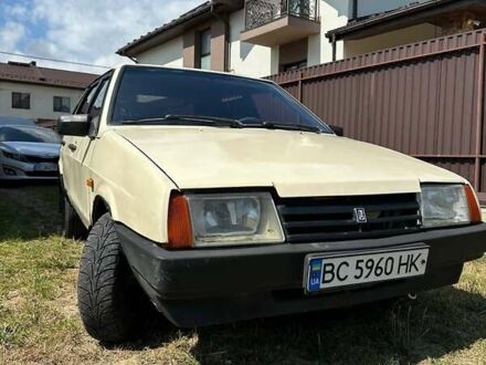 ВАЗ 2109 1989 в Стрые на Automoto.ua Бежевый ВАЗ 2109, объемом двигателя 1.5 л и пробегом 50 тыс. км за 721 $, фото 1 на Automoto.ua
