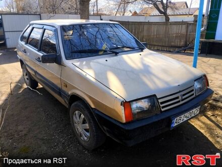 ВАЗ 2109 1989 в Тыврове на Automoto.ua Бежевый ВАЗ 2109, объемом двигателя 1.5 л и пробегом 0 тыс. км за 950 $, фото 1 на Automoto.ua