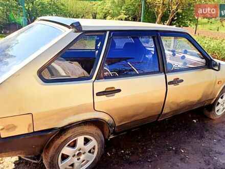 ВАЗ 2109 1989 в Ярмолинцы на Automoto.ua Бежевый ВАЗ 2109, объемом двигателя 1.3 л и пробегом 74 тыс. км за 1000 $, фото 1 на Automoto.ua