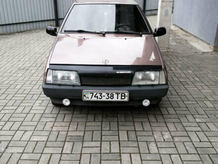 ВАЗ 2109 1989 в Жовкве на Automoto.ua Бежевый ВАЗ 2109, объемом двигателя 1.5 л и пробегом 100 тыс. км за 850 $, фото 1 на Automoto.ua