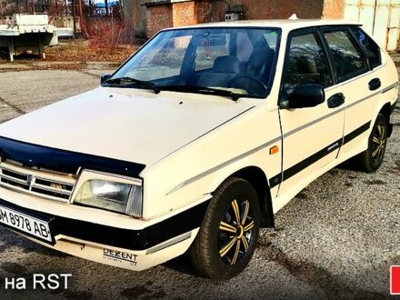 ВАЗ 2109 1989 у Белой Церкве на Automoto.ua Бежевий ВАЗ 2109, об'ємом двигуна 1.3 л та пробігом 100 тис. км за 999 $, фото 1 на Automoto.ua