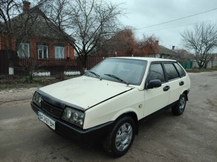 Бежевый ВАЗ 2109, объемом двигателя 1.5 л и пробегом 100 тыс. км за 700 $, фото 1 на Automoto.ua
