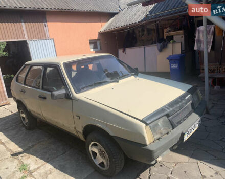 Бежевый ВАЗ 2109, объемом двигателя 1.5 л и пробегом 350 тыс. км за 700 $, фото 1 на Automoto.ua