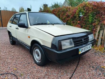 ВАЗ 2109 1992 в Житомире на Automoto.ua Бежевый ВАЗ 2109, объемом двигателя 1.3 л и пробегом 222 тыс. км за 520 $, фото 1 на Automoto.ua