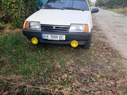 ВАЗ 2109 1994 в Славянске на Automoto.ua Бежевый ВАЗ 2109, объемом двигателя 1.5 л и пробегом 200 тыс. км за 832 $, фото 1 на Automoto.ua