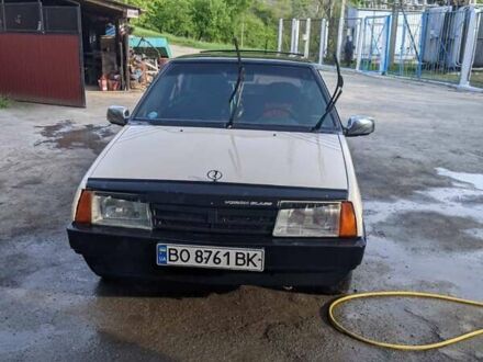 ВАЗ 2109 1996 в Борщеве на Automoto.ua Бежевый ВАЗ 2109, объемом двигателя 1.6 л и пробегом 220 тыс. км за 999 $, фото 1 на Automoto.ua