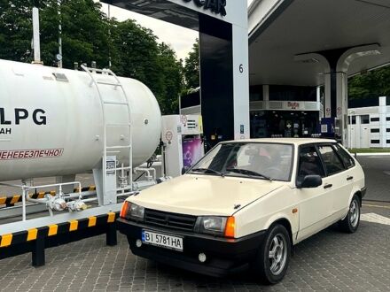 ВАЗ 2109 1996 в Полтаве на Automoto.ua Бежевый ВАЗ 2109, объемом двигателя 1.5 л и пробегом 300 тыс. км за 1420 $, фото 1 на Automoto.ua