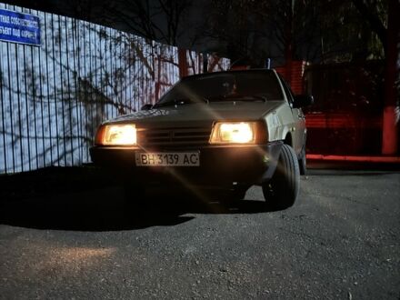 Бежевый ВАЗ 2109, объемом двигателя 0 л и пробегом 300 тыс. км за 923 $, фото 1 на Automoto.ua