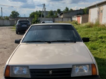 Бежевий ВАЗ 2109, об'ємом двигуна 1.6 л та пробігом 193 тис. км за 2000 $, фото 1 на Automoto.ua