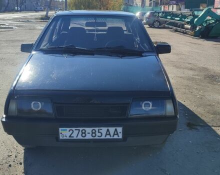 Черный ВАЗ 2109, объемом двигателя 1.5 л и пробегом 200 тыс. км за 999 $, фото 2 на Automoto.ua