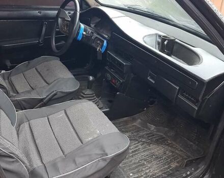 Чорний ВАЗ 2109, об'ємом двигуна 1.5 л та пробігом 250 тис. км за 1150 $, фото 4 на Automoto.ua