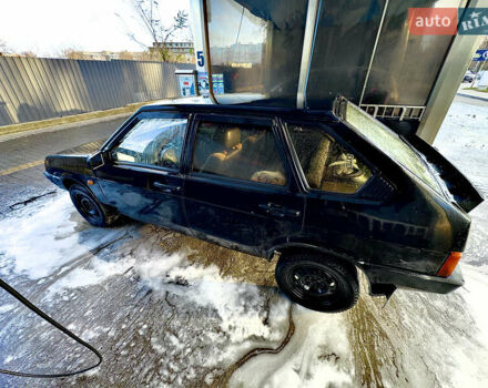 Чорний ВАЗ 2109, об'ємом двигуна 1.5 л та пробігом 111 тис. км за 1326 $, фото 2 на Automoto.ua