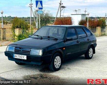 ВАЗ 2109 1989 в Новомосковске на Automoto.ua Черный ВАЗ 2109, объемом двигателя 1.5 л и пробегом 140 тыс. км за 999 $, фото 1 на Automoto.ua