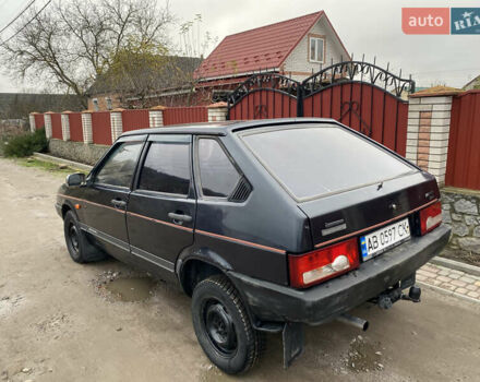 Черный ВАЗ 2109, объемом двигателя 1.5 л и пробегом 150 тыс. км за 799 $, фото 3 на Automoto.ua