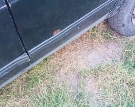 Черный ВАЗ 2109, объемом двигателя 1.5 л и пробегом 300 тыс. км за 1200 $, фото 2 на Automoto.ua