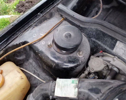 Черный ВАЗ 2109, объемом двигателя 1.5 л и пробегом 70 тыс. км за 1000 $, фото 9 на Automoto.ua