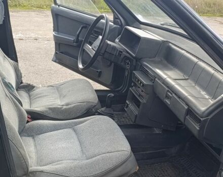 Чорний ВАЗ 2109, об'ємом двигуна 1.3 л та пробігом 1000 тис. км за 950 $, фото 4 на Automoto.ua