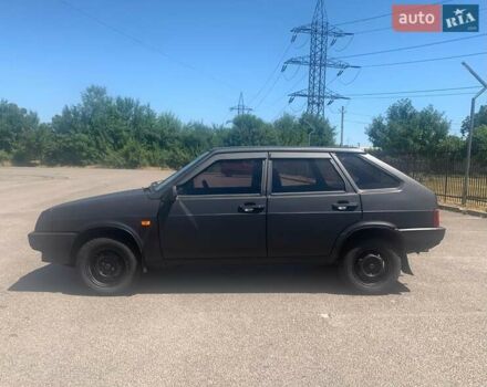 ВАЗ 2109 1992 в Днепре (Днепропетровске) на Automoto.ua Черный ВАЗ 2109, объемом двигателя 1.3 л и пробегом 220 тыс. км за 1350 $, фото 5 на Automoto.ua