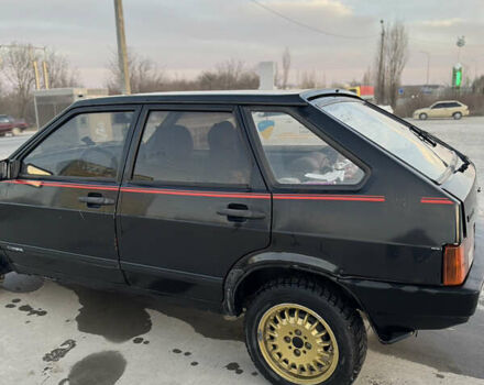 Черный ВАЗ 2109, объемом двигателя 1.3 л и пробегом 200 тыс. км за 900 $, фото 1 на Automoto.ua