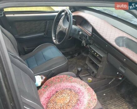 Черный ВАЗ 2109, объемом двигателя 1.3 л и пробегом 111 тыс. км за 650 $, фото 3 на Automoto.ua
