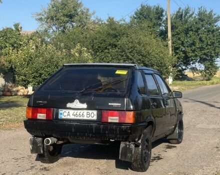 Черный ВАЗ 2109, объемом двигателя 1.5 л и пробегом 100 тыс. км за 650 $, фото 6 на Automoto.ua