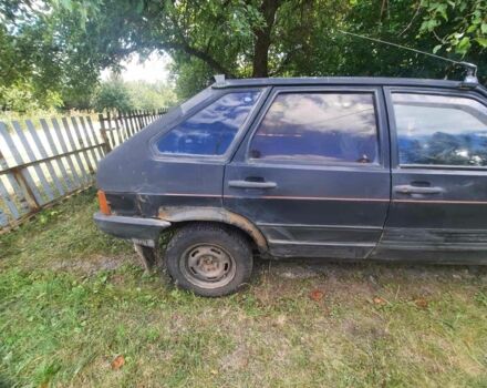 Черный ВАЗ 2109, объемом двигателя 1.3 л и пробегом 200 тыс. км за 550 $, фото 4 на Automoto.ua